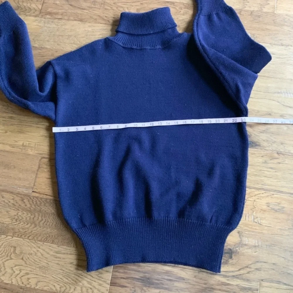 Cabela’s Pure Wool Turtleneck Top‎